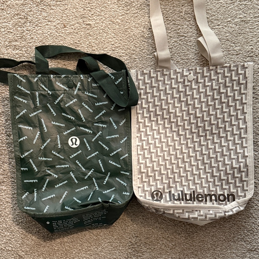 lululemon athletica smaller reusable totes